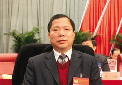 原萍鄉(xiāng)市政協(xié)主席晏德文。