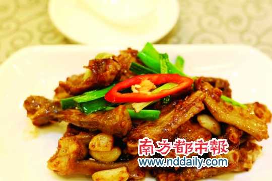 低，是實(shí)惠也是風(fēng)格俗 是喜劇也是味道