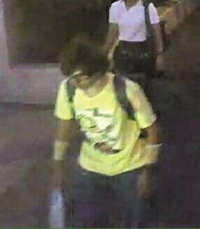據(jù)泰國媒體報道，警方目前已鎖定曼谷17日爆炸嫌疑人。
