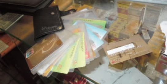 安陽(yáng)一煙酒店三年套現(xiàn)4000萬 店主稱"幫人救急"是好事