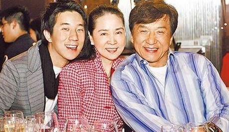 房祖名、林鳳嬌和成龍(資料圖)