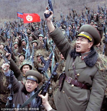 　朝鮮人民軍士兵戰(zhàn)意高昂。